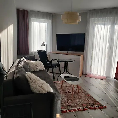 Charlie Apartment *